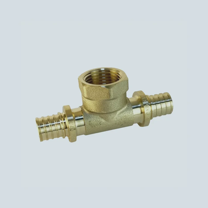 Тройник надвижной (аксиальный) с переходом на внутреннюю резьбу латунный (16, 20 мм)